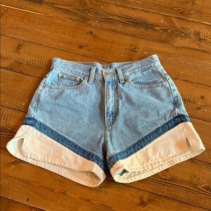Levi’s Jean shorts women’s 27 three tone high waisted